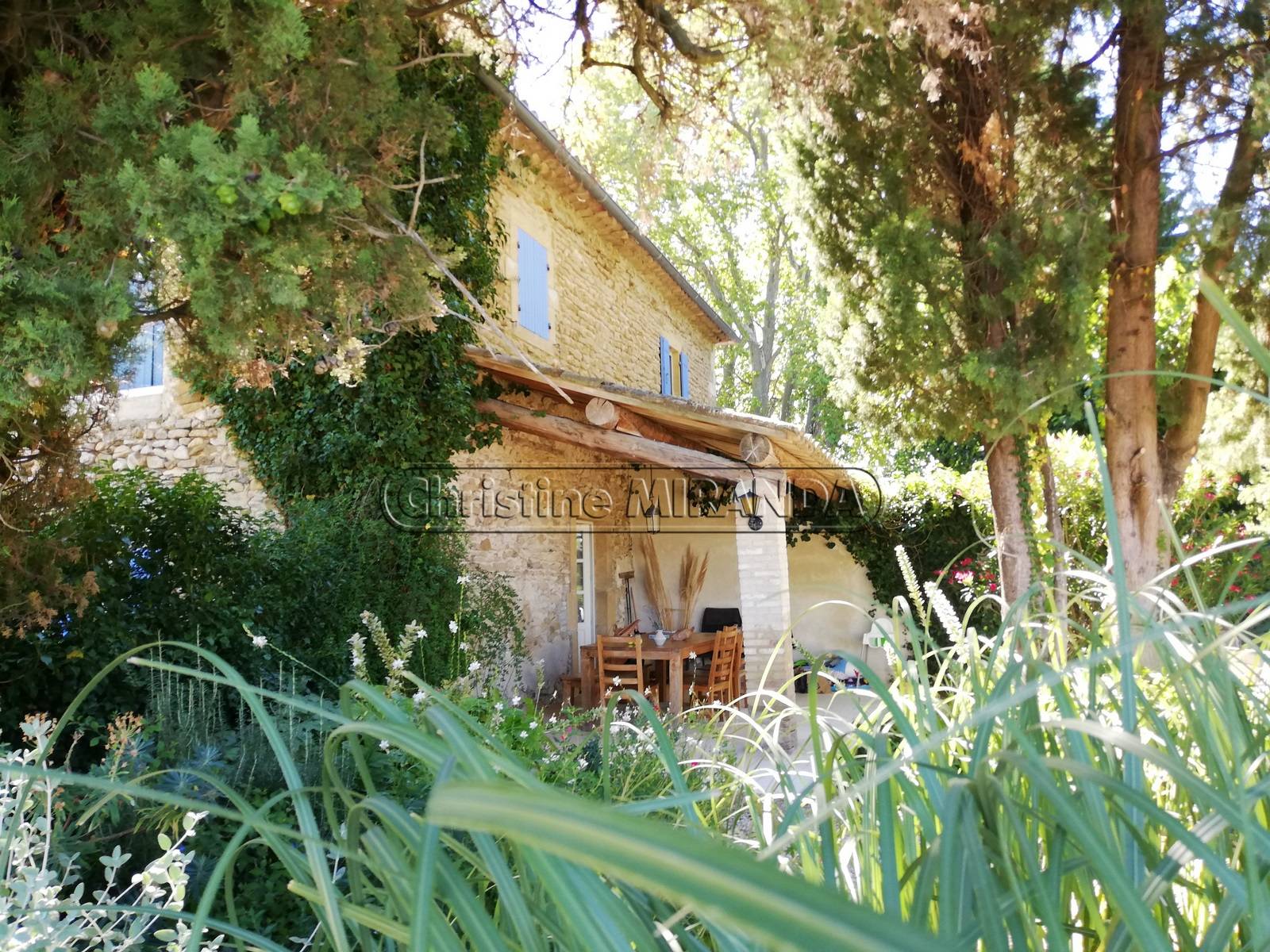 Le Mas des Platanes, Soleil couchant, Gîte avec piscine chauffée Valréas Provence 